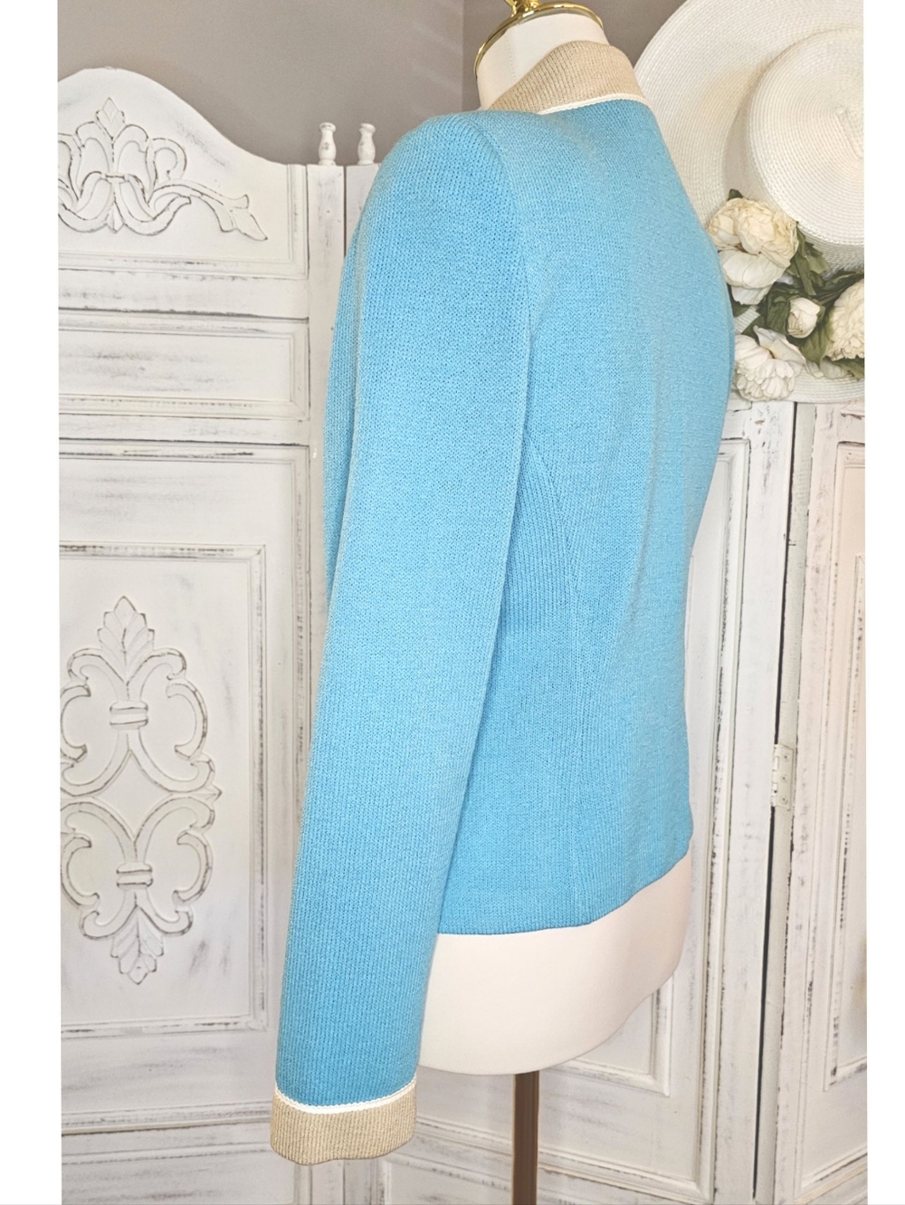 St. John Collection Aqua Blue Cardigan Jacket - Picture 5 of 10